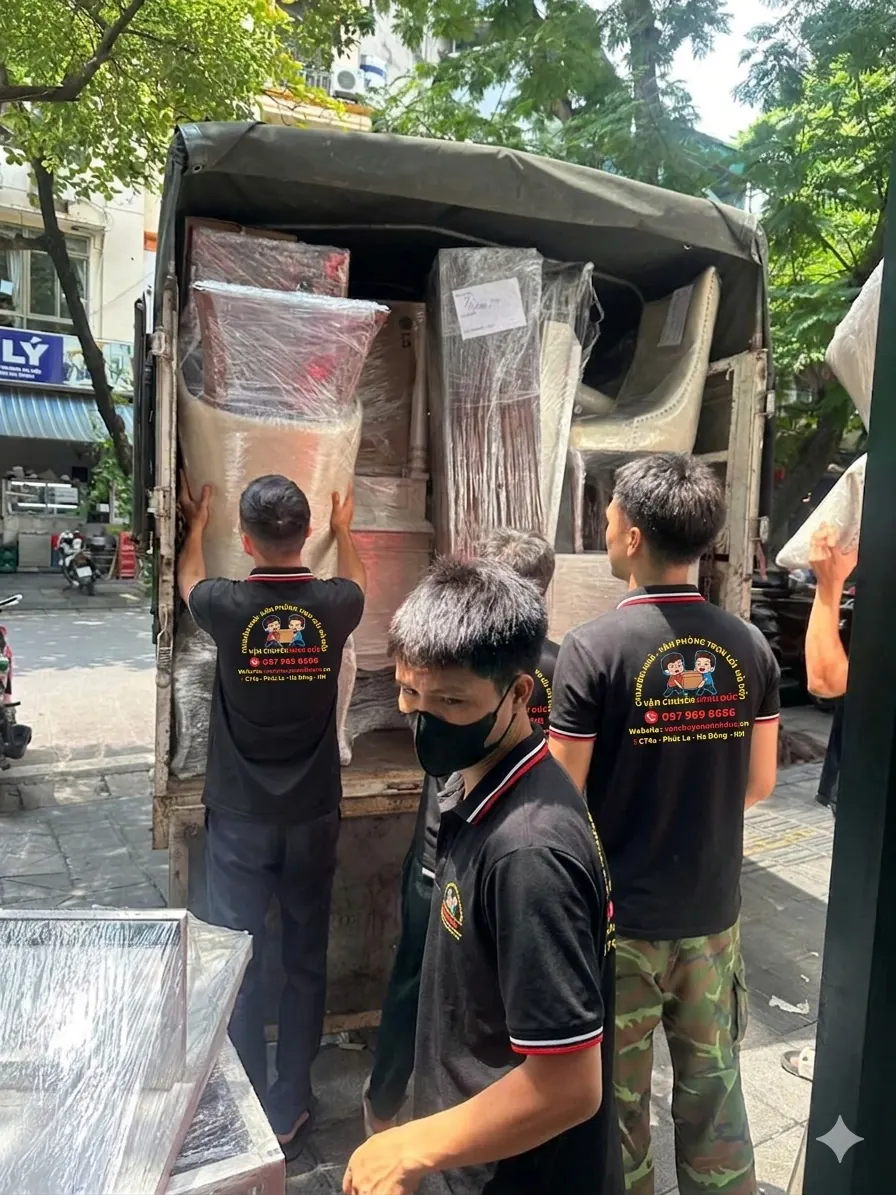Xe tải Minh Đức vận chuyển đồ văn phòng